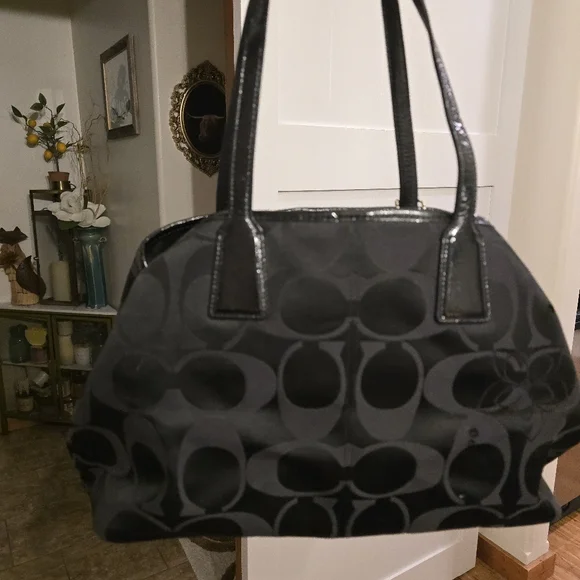 COACH Floral Applique Shoulder Bag - Picture 10 of 12